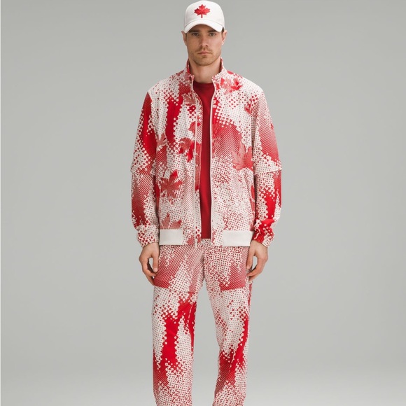 Lululemon Men’s Team Canada Convertible Jacket - Picture 2 of 7